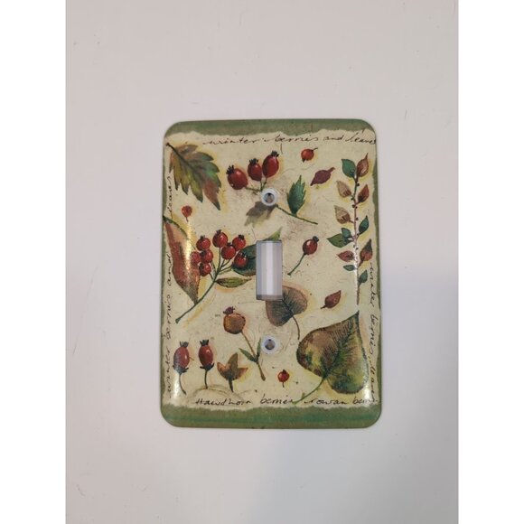 Vintage AmerTac Light Switch Cover Winter Berries and Leaves BFKE Painted Metal - Picture 2 of 6